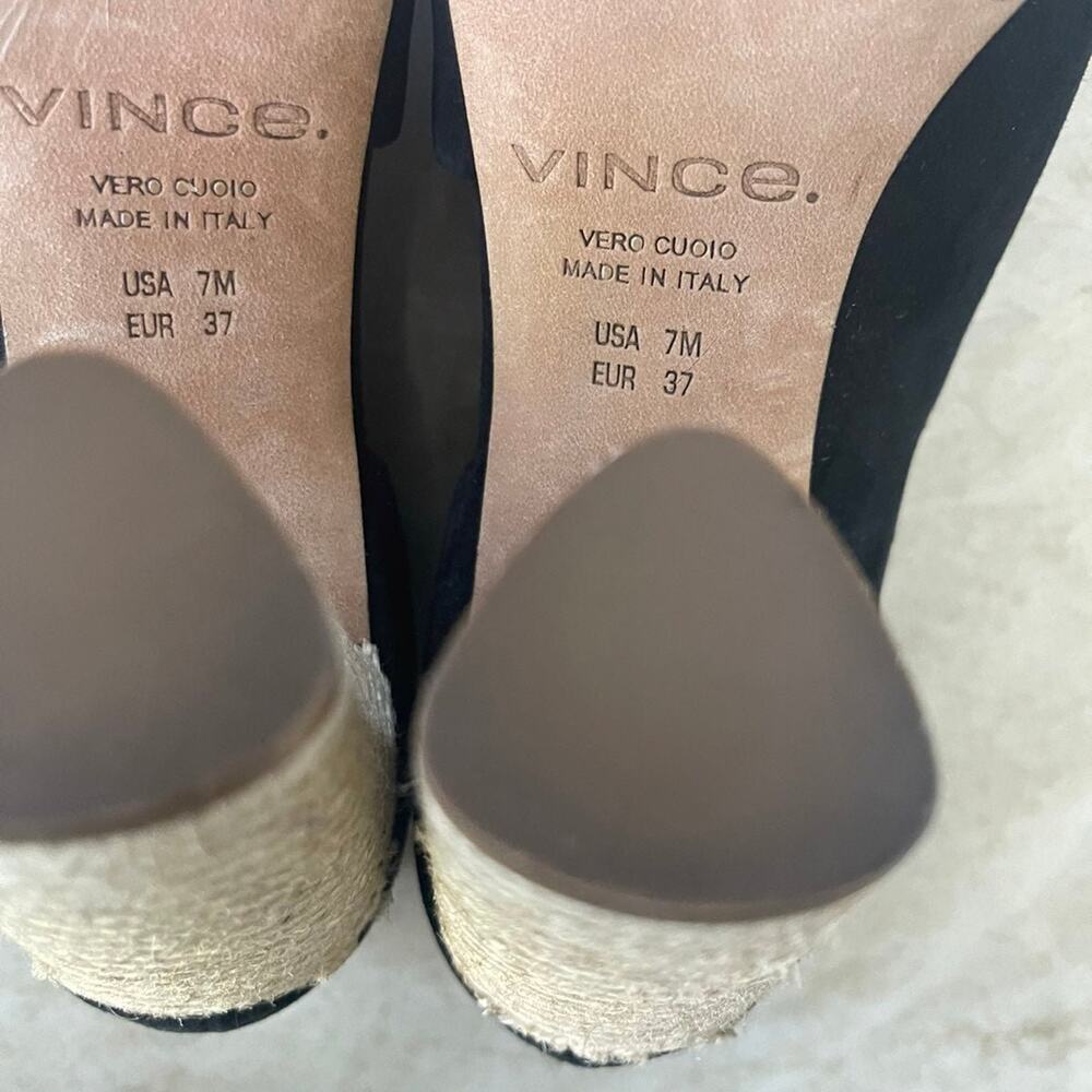 Vince Heels black suede juted round heel sz 7 NEW - Picture 10 of 10